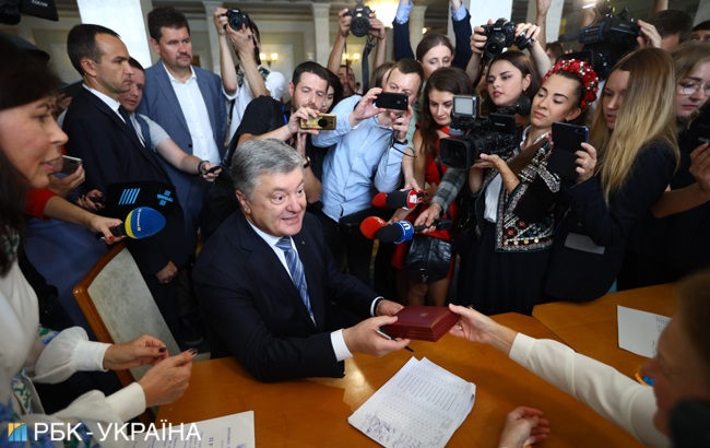 Дебют "Слуги народу": як партія Зеленського почала управляти країною