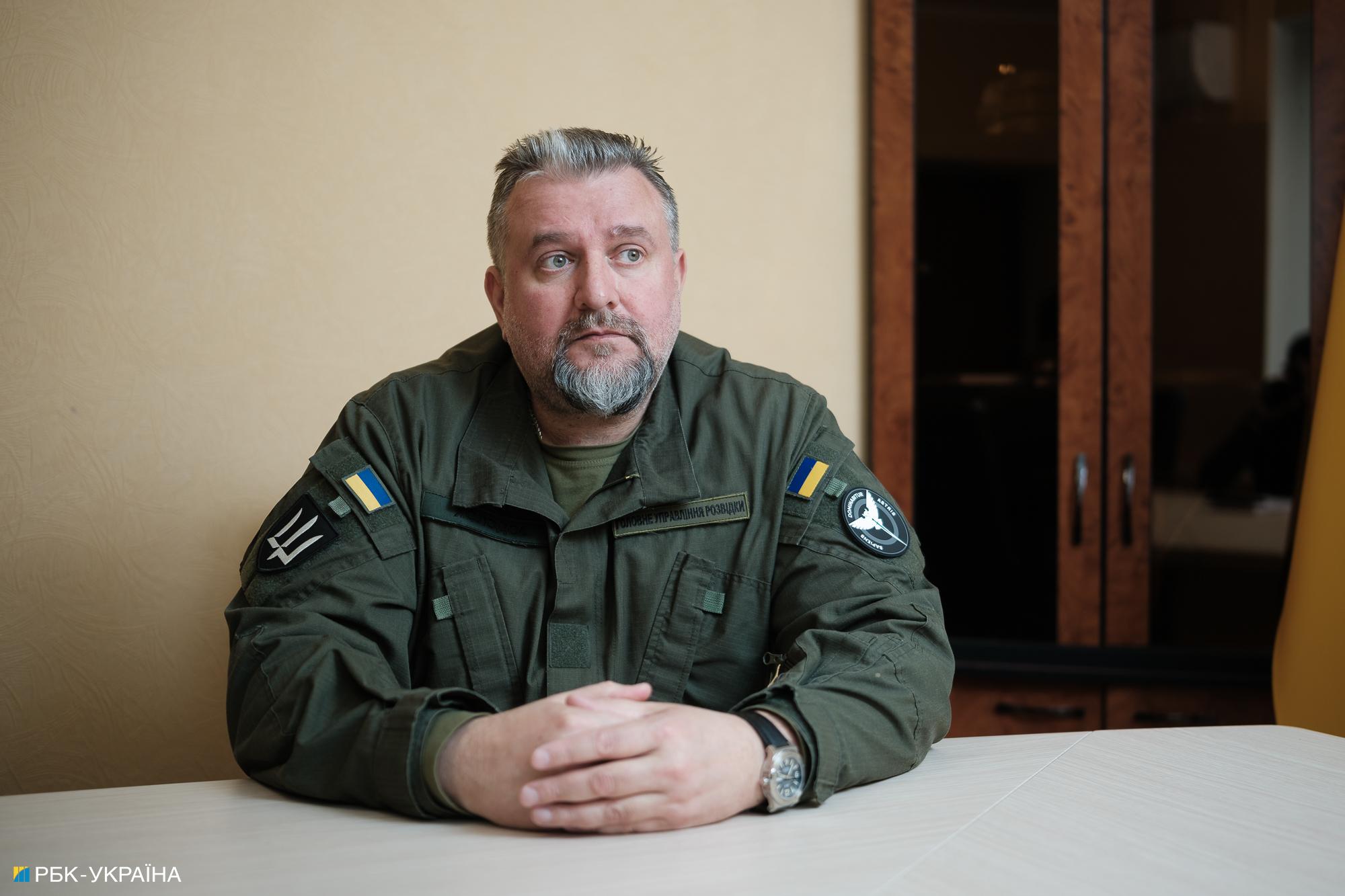 Капелан Костянтин Холодов: Наша церква дозволяє захищати зі зброєю в руках