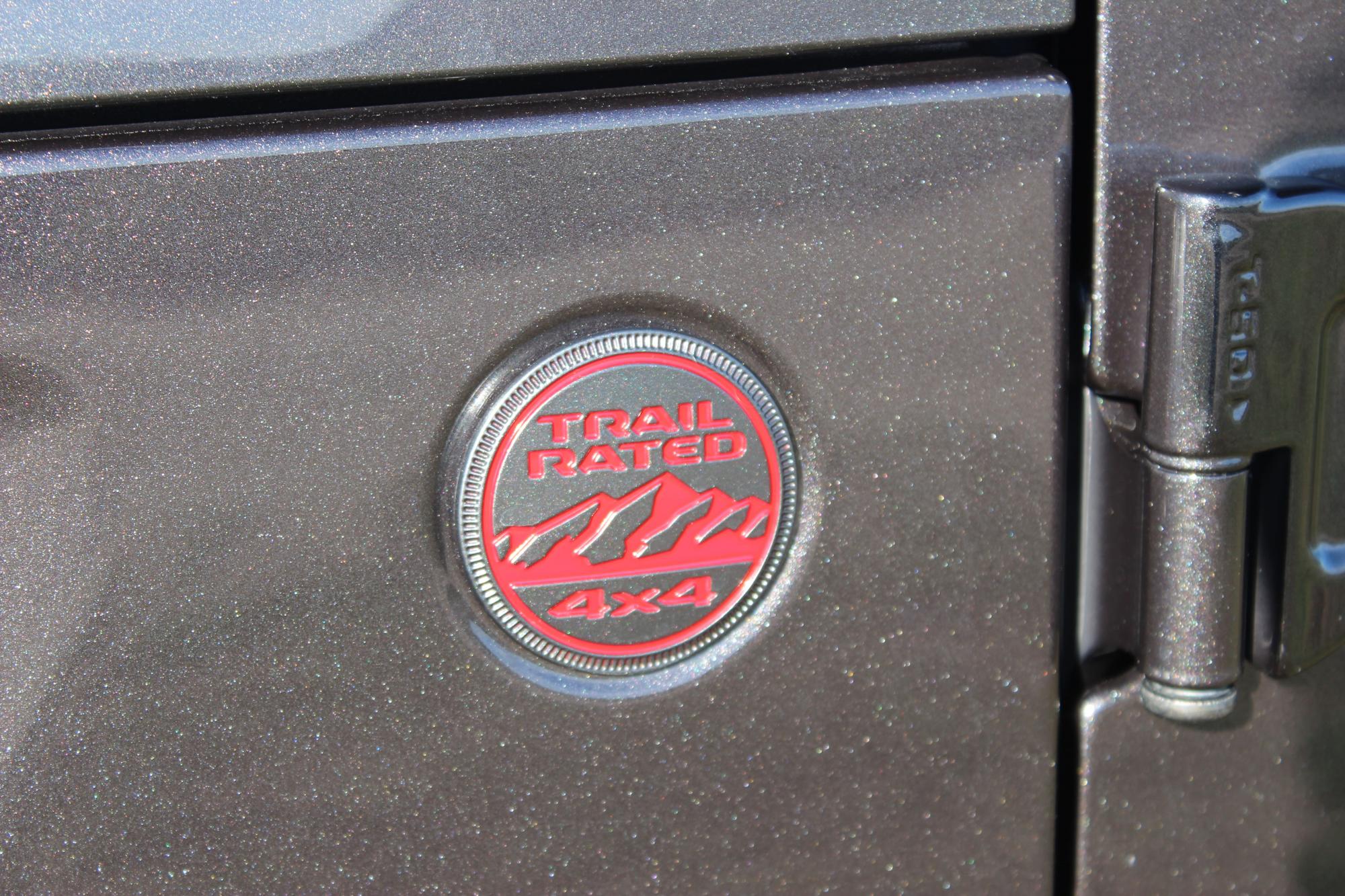 Тест-драйв Jeep Wrangler: переваги та недоліки рамного позашляховика