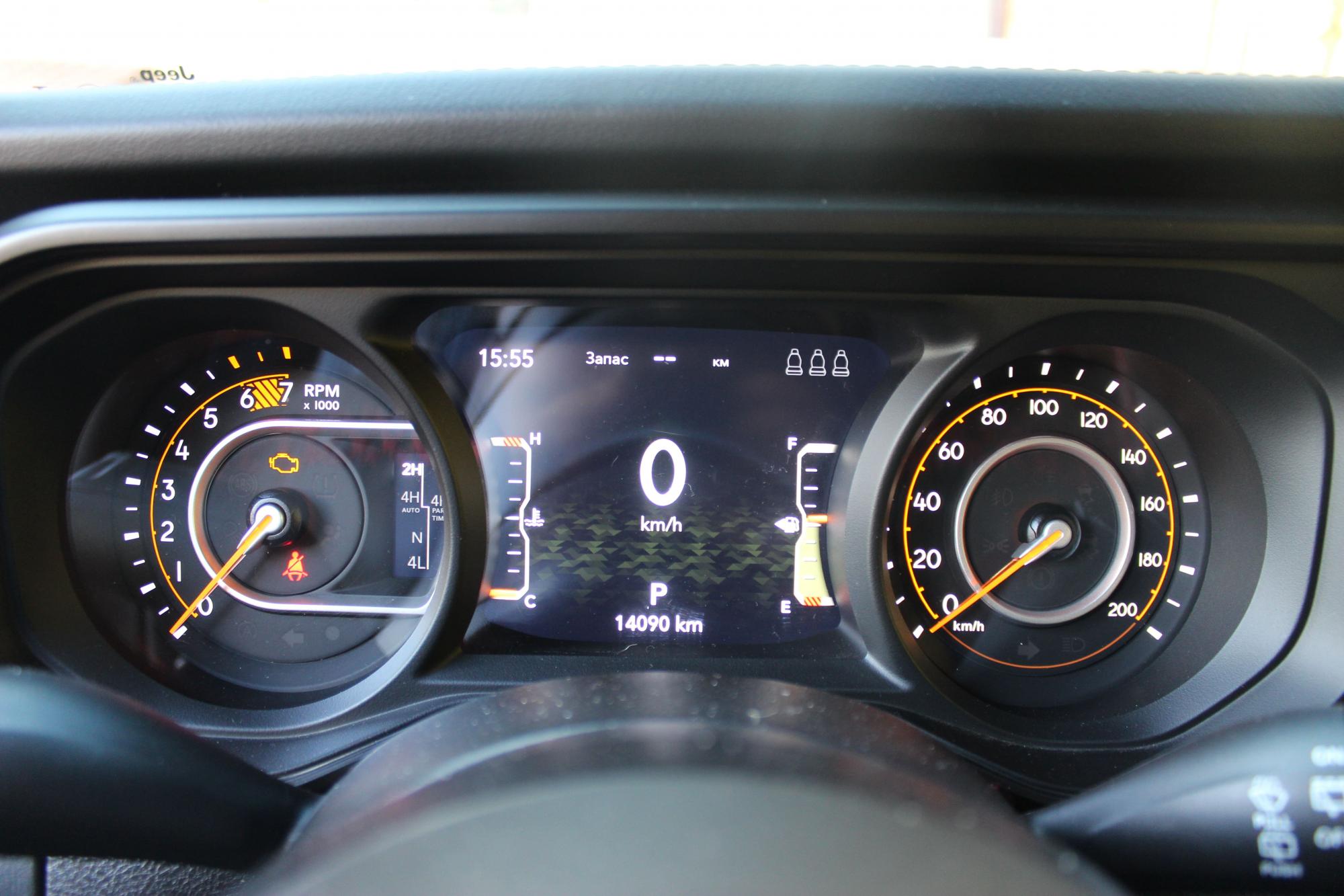 Тест-драйв Jeep Wrangler: переваги та недоліки рамного позашляховика