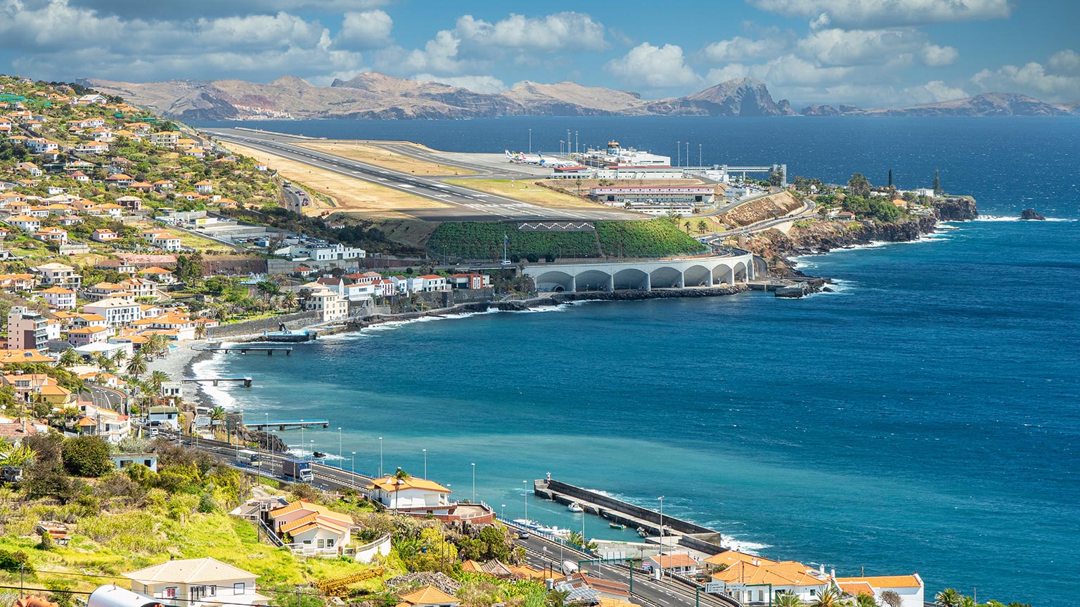 Острів Мадейра й не тільки: 10 найкрасивіших місць Португалії