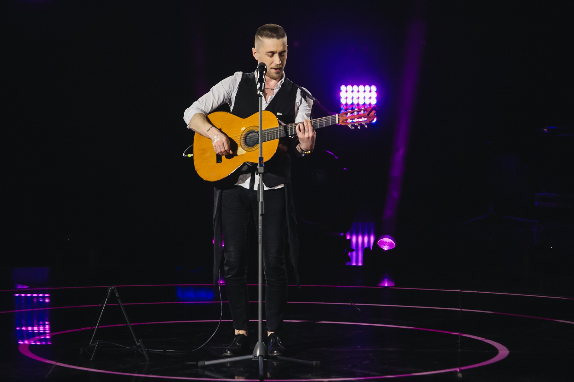 Шоу Голос країни-10 повідомляє про перенесення прямих ефірів