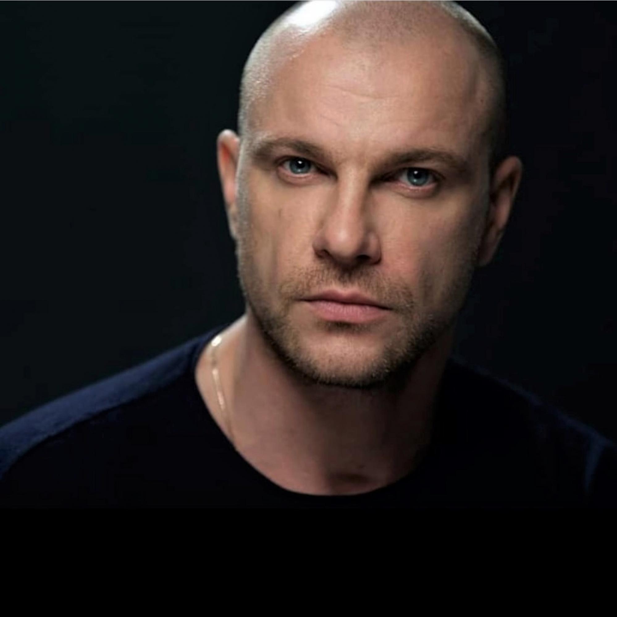 Нож в спину: Актер Павел Вишняков признался, что не раз в жизни переживал предательство