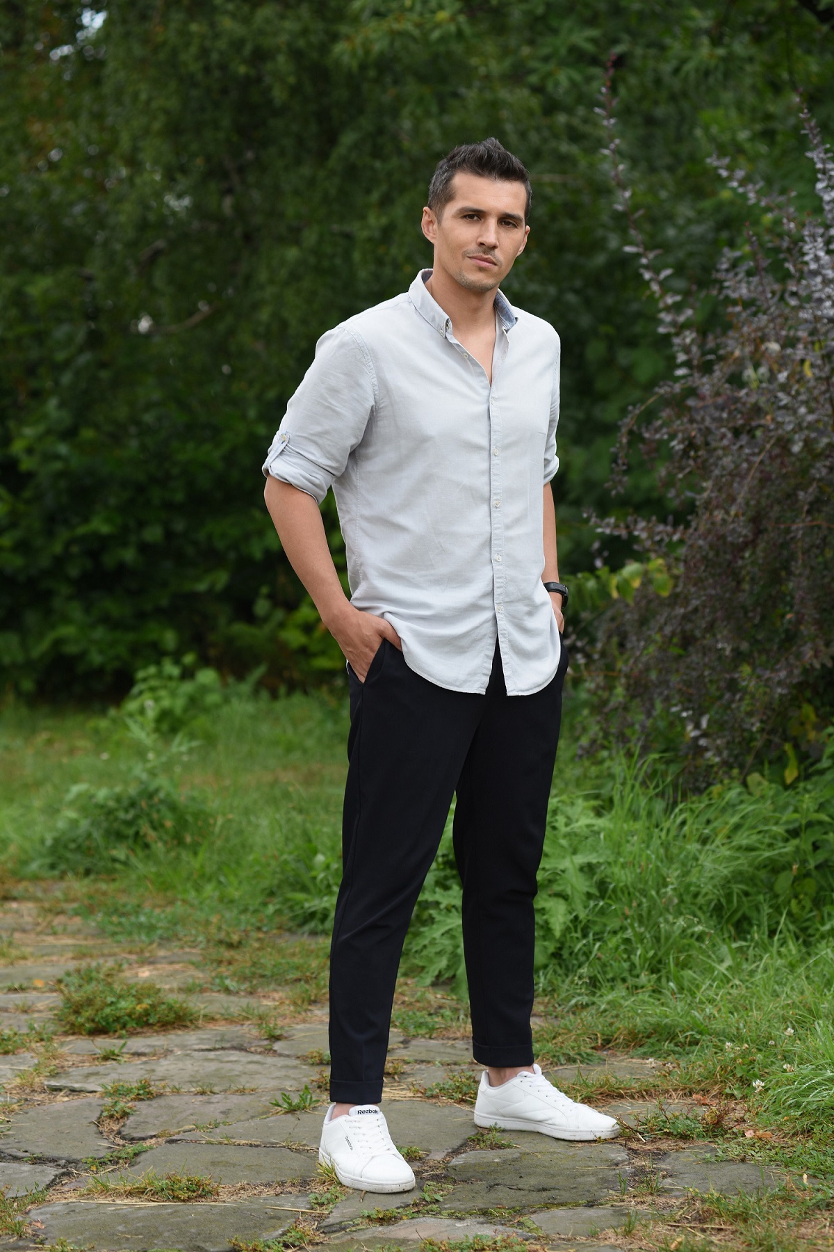 "У нас найкрасивіша країна": Осадча, Кошовий, Сенічкін та інші зірки розповіли про "місця сили"