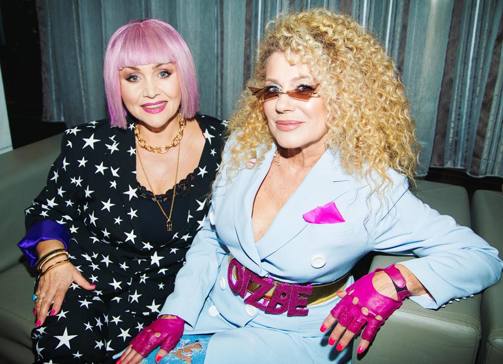 В латексному боді і з мамою: Настя Каменських справила фурор на "Вечорі прем'єр"