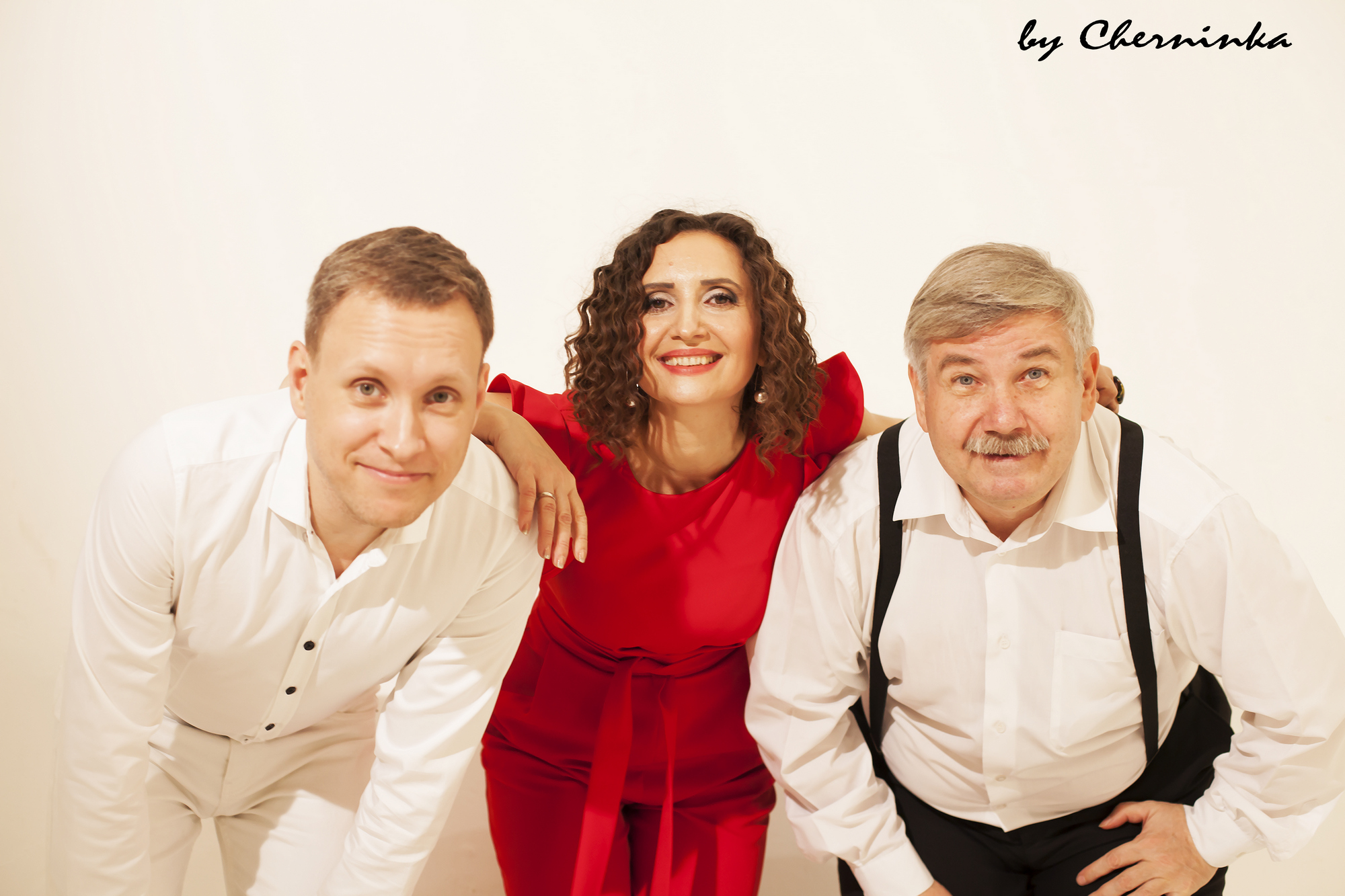 Ахтем Сеітаблаєв став коханим солістки тріо "Мар‘яничі" (відео)