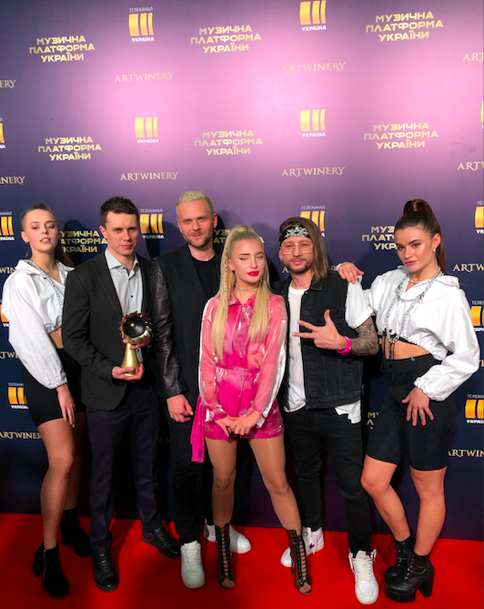 Песня года! Суперхит "Шаленій" от группы DILEMMA получил престижную награду