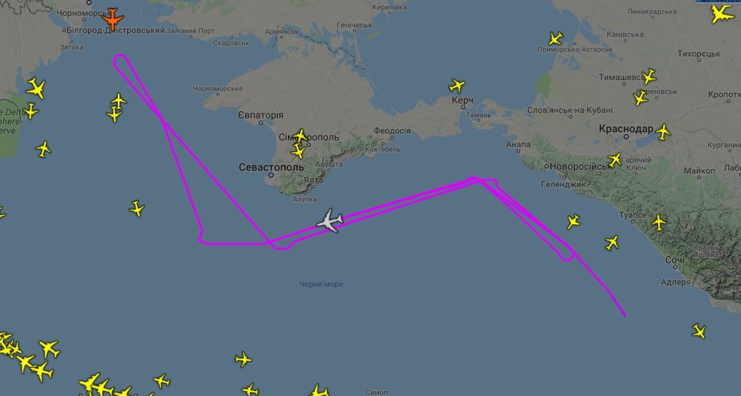 Самолет разведки США патрулирует Черное море