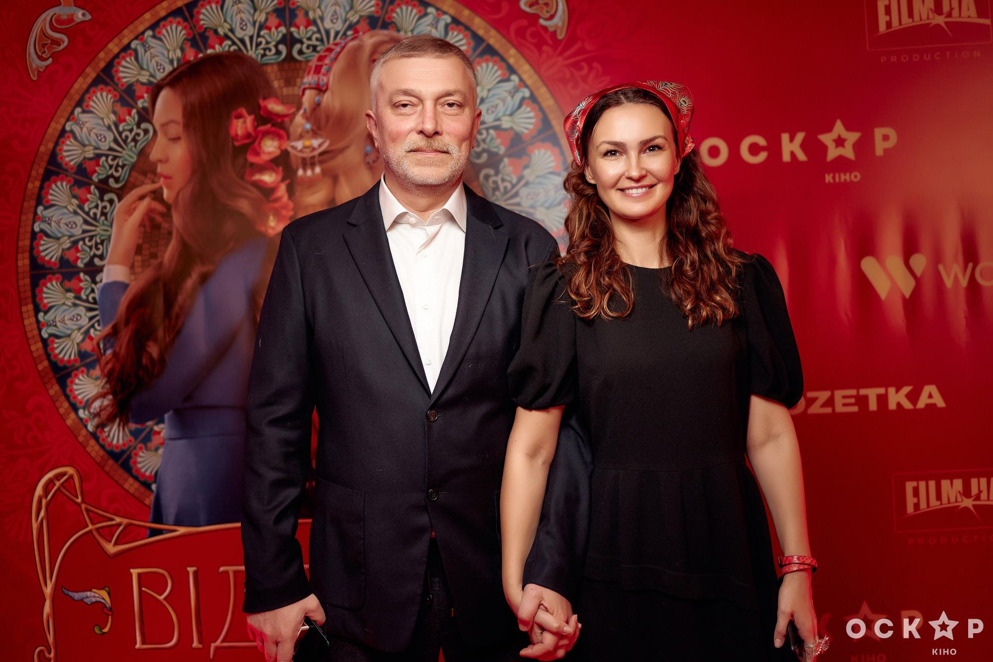 Юлія Саніна, Ірма Вітовська, Лілія Пустовіт та інші зірки на гала-прем'єрі фільму "Віддана"