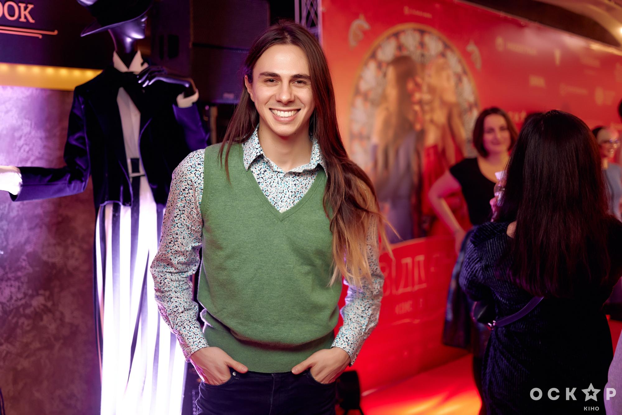 Юлія Саніна, Ірма Вітовська, Лілія Пустовіт та інші зірки на гала-прем'єрі фільму "Віддана"