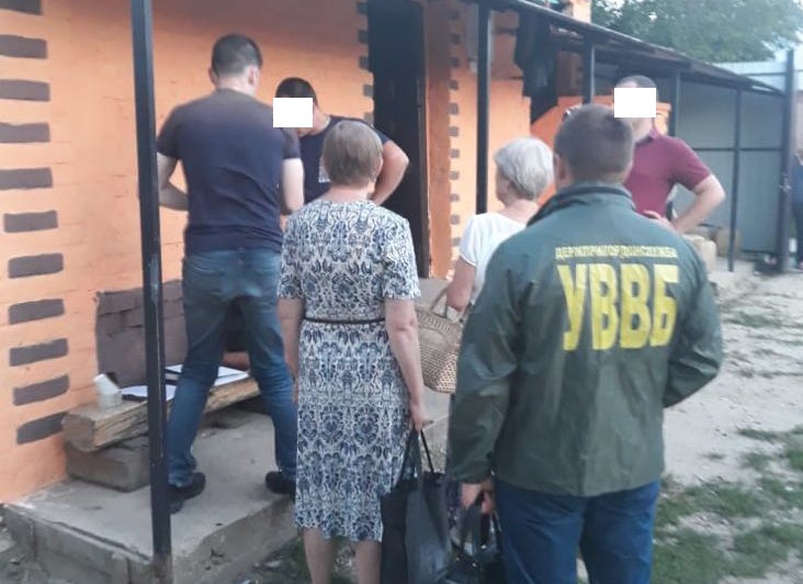 На границе с Россией ликвидировали незаконный канал перемещения товаров