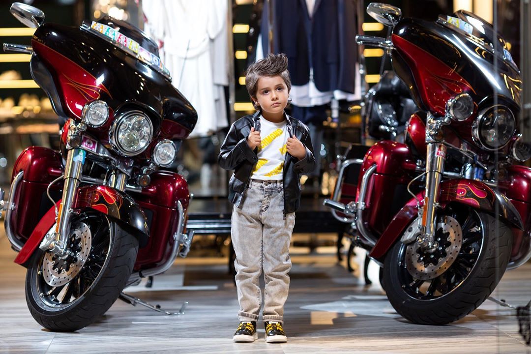 Стильный красавчик: 5-летний сын Ирины Билык снялся в модной фотосессии