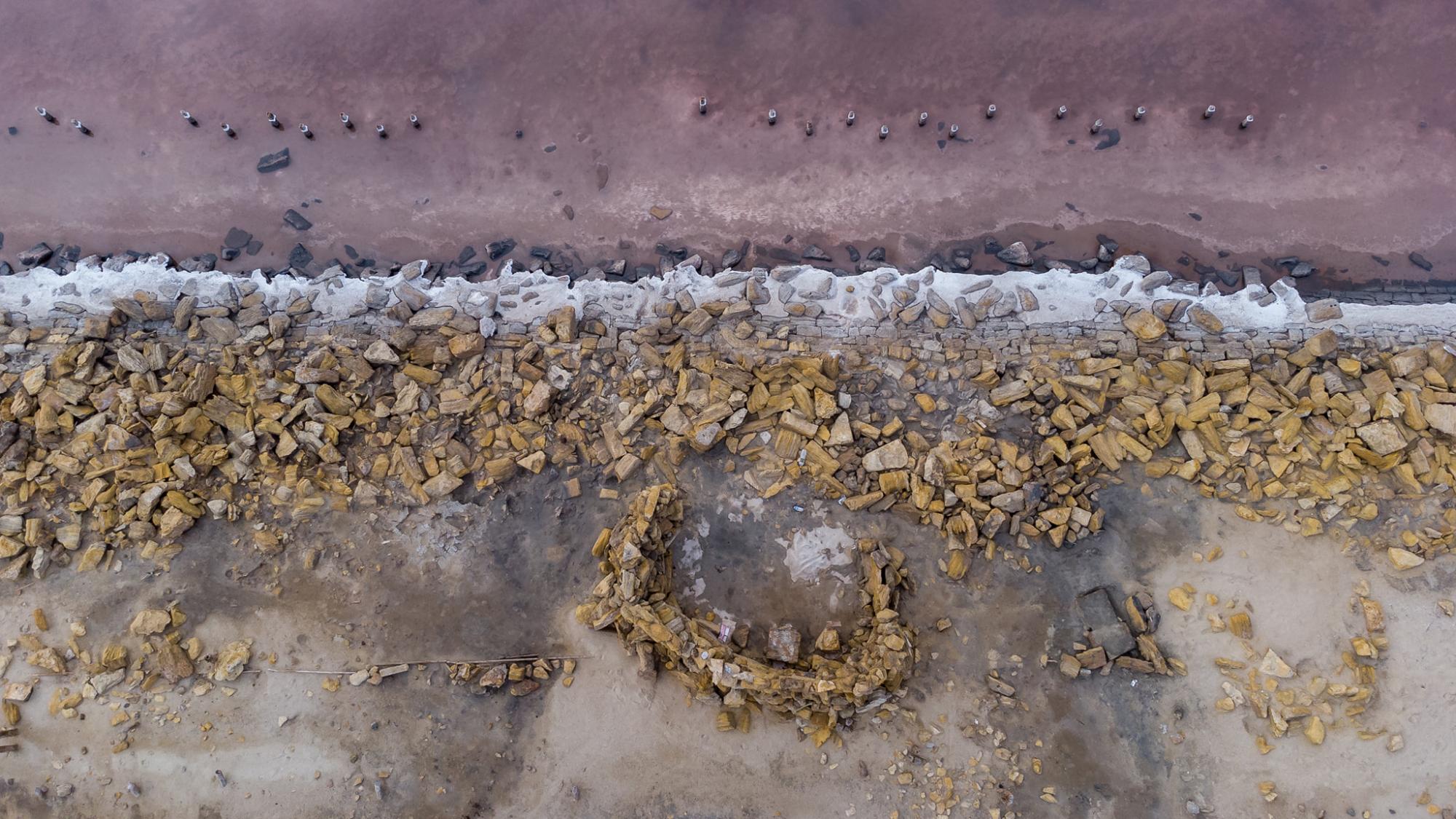 В Україні знайшли "марсіанські пейзажі": у ці фото складно повірити