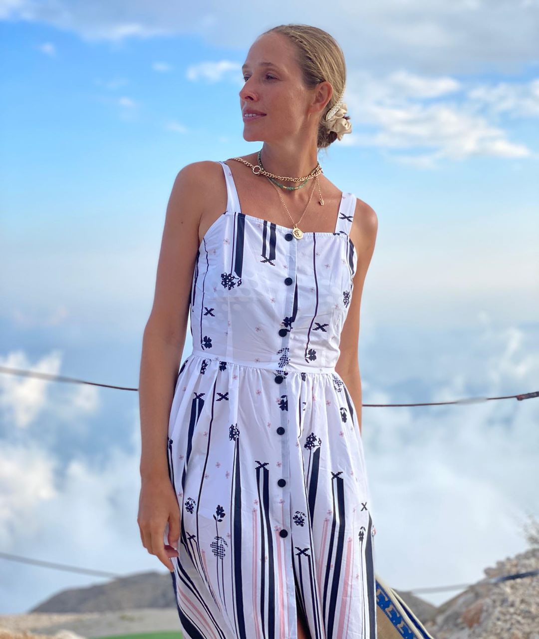 Вище хмар: Катя Осадча з синочком підкорили вершину гори в Туреччині