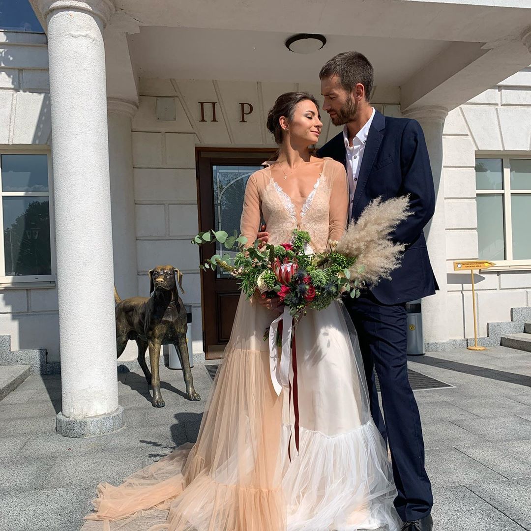 Обратил внимание на попу: Илона Гвоздева впервые рассказала о знакомстве с мужем