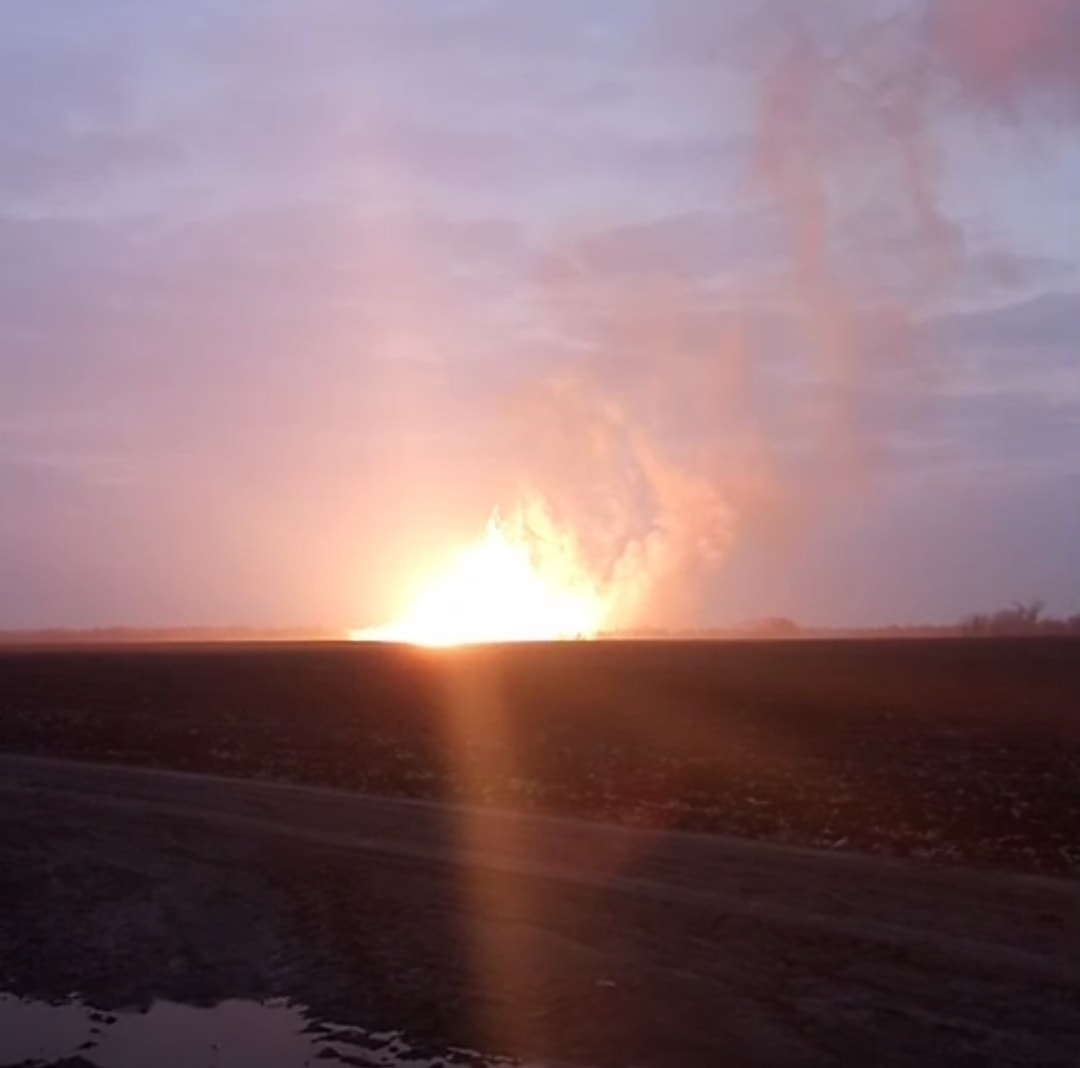 Как конец света: очевидцы рассказали о мощном взрыве и пожаре в Лубнах (видео)