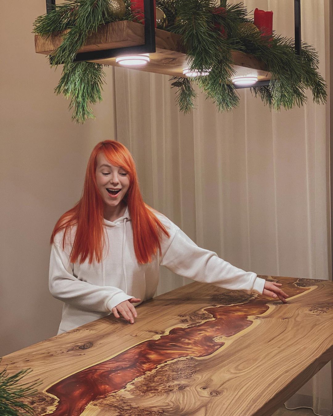 160 квадратних метрів: Тарабарова вперше показала свій новий особняк