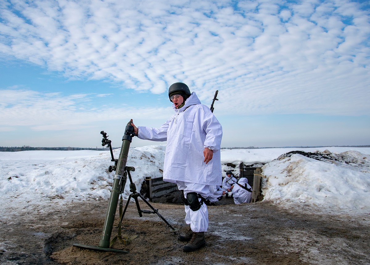 Цели поражены! Украинские минометчики в деле на ярких фото и видео
