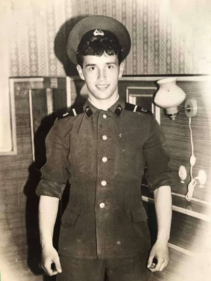 Украинский певец поздравил с Днем защитника Отечества: это наш общий праздник