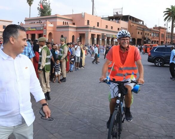 73-летний украинец на велосипеде добрался до Африки (фото)