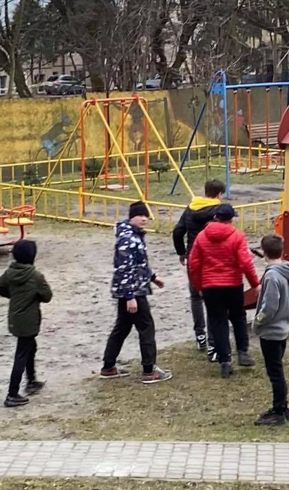 Банда львовских малолеток стреляла в детей прямо на игровой площадке: "шайка мутантов"