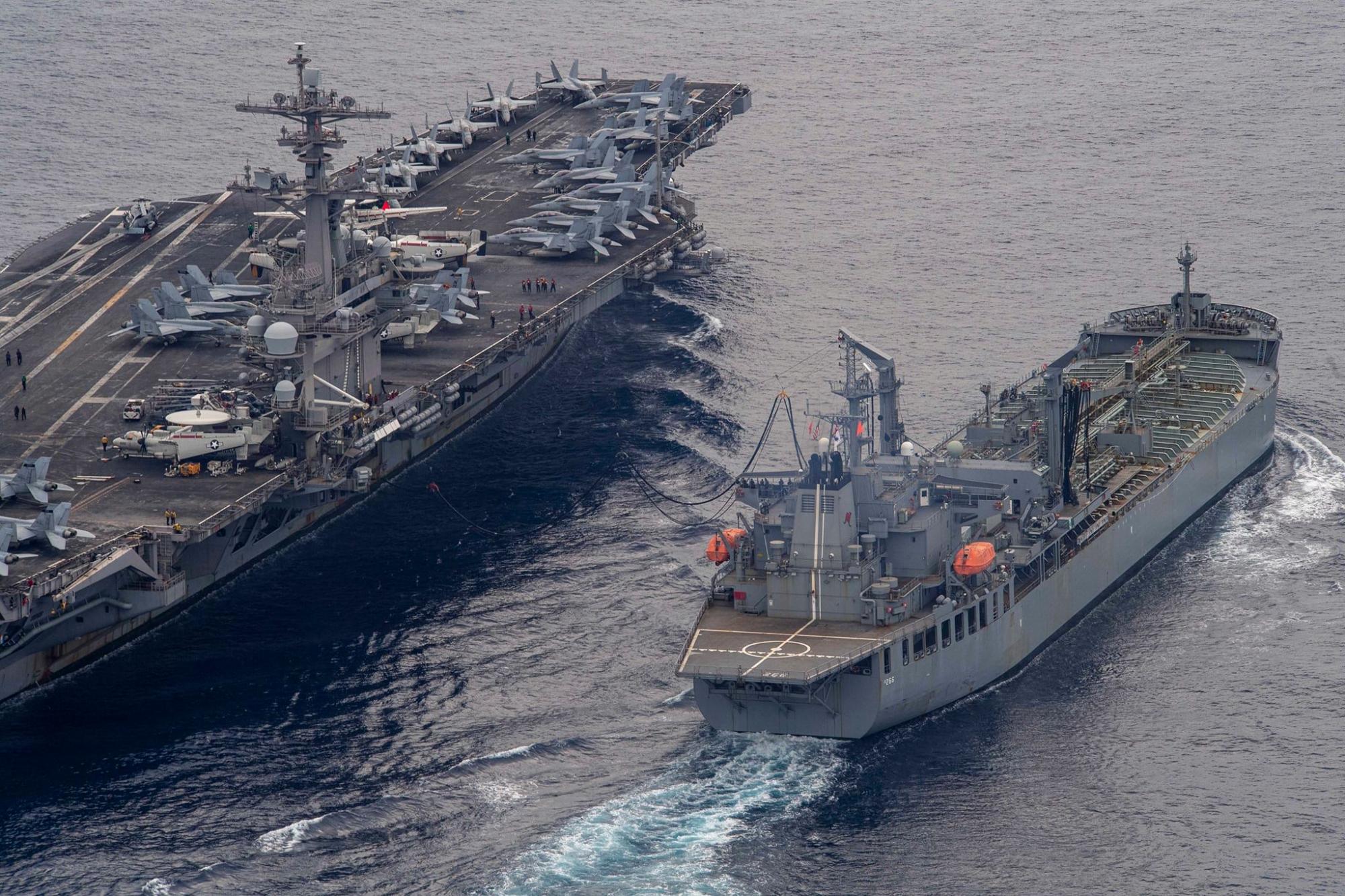 Вооруженные до зубов корабли НАТО войдут в Черное море: вот фото этих эсминцев