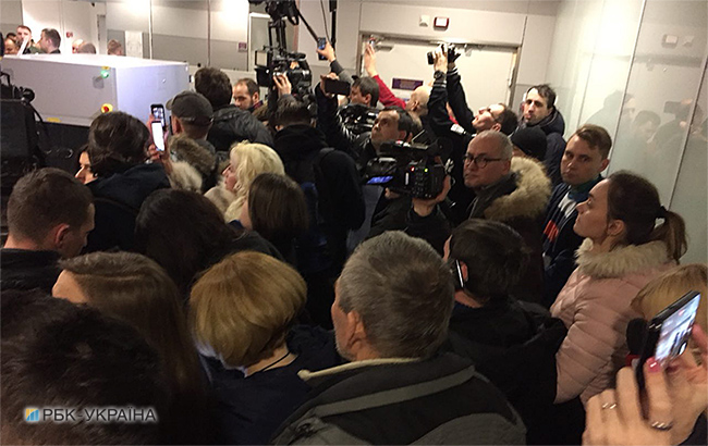 Соратники Саакашвілі вимагають відпустити політика