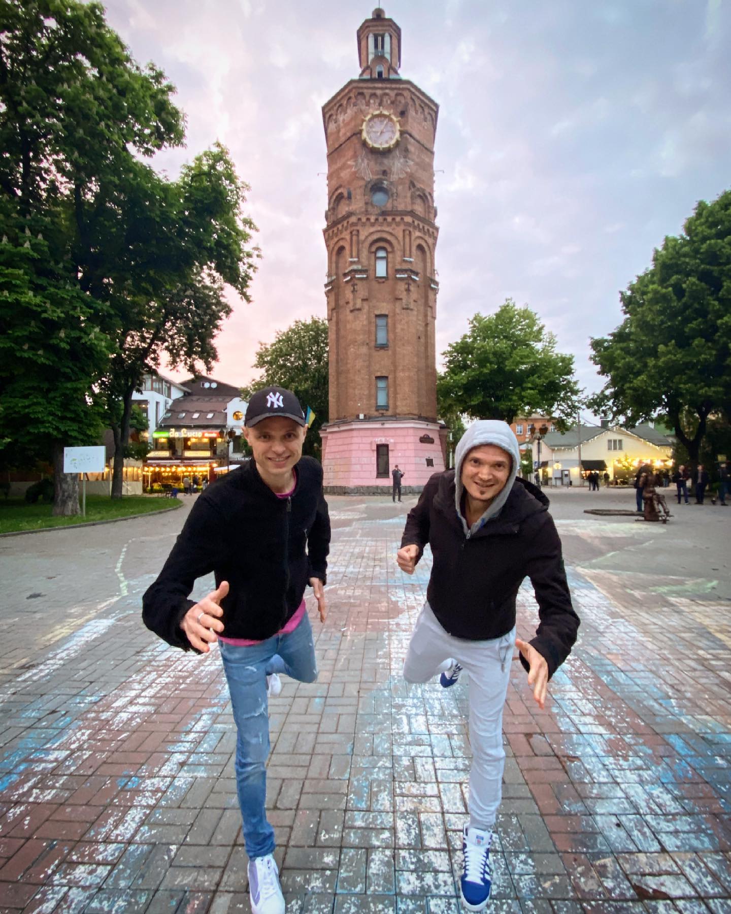 Російський гурт "Фактор-2", який виступав в Криму, розігрує квитки на концерт в Україні