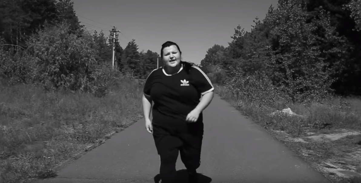 "Крутіша за Нікі Мінаж": українська реп-зірка вразила мережу новим кліпом