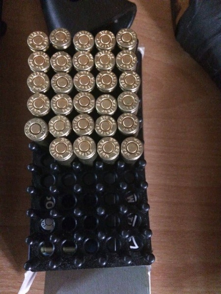 В Крым пытались провезти оружие и боеприпасы