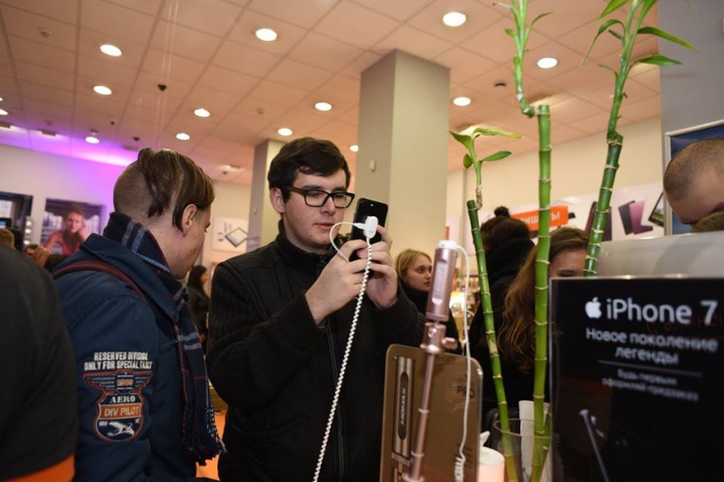 Продажі iPhone 7 офіційно стартували в Україні