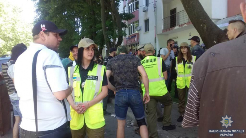 В Одесі між двома групами виник конфлікт, поліція намагається попередити сутички