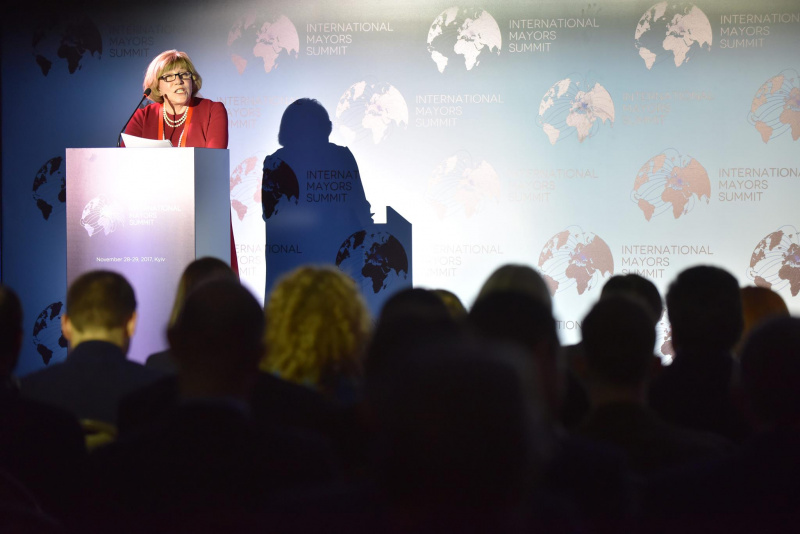 У Києві розпочався Міжнародний саміт мерів