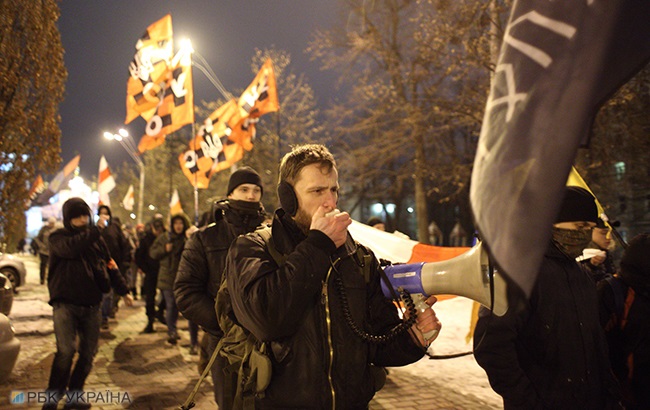 У Києві пройшов марш на честь загиблого на Майдані Жизневського (фоторепортаж)