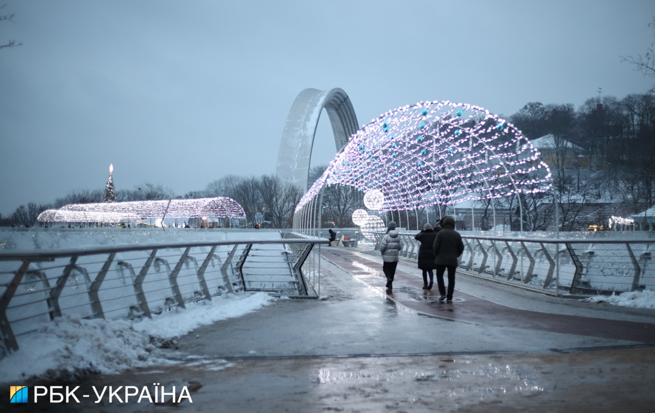 Сказочные фото заснеженного Киева: удивительные пейзажи