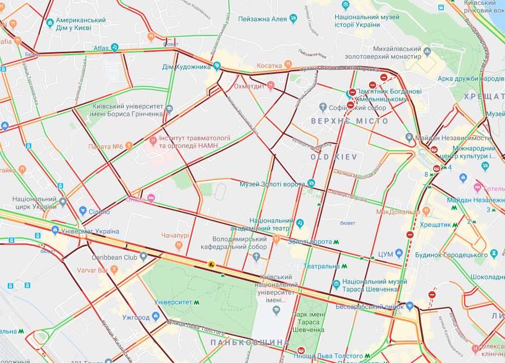 Центр Киева перекрыт: карта пробок
