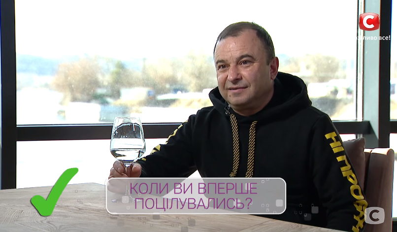 Виктор Павлик с молодой невестой признались, когда впервые поцеловались и кто главный в семье