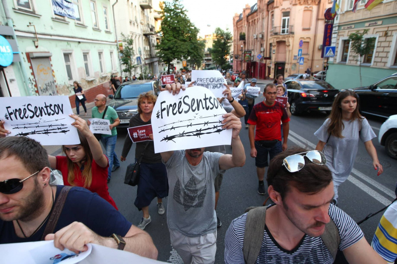 В Киеве прошла акция в поддержку Сенцова