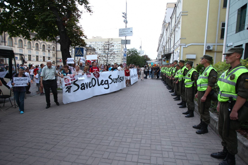 В Киеве прошла акция в поддержку Сенцова
