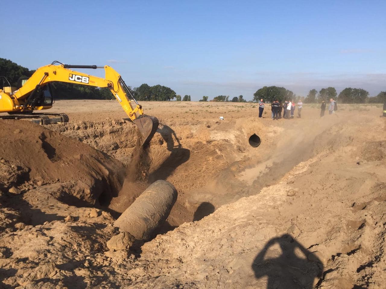 Чудом обошлось без жертв: что происходит в Чабанах после взрыва газопровода (фото)