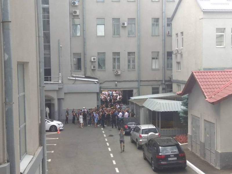 В Харьковском горсовете произошли столкновения