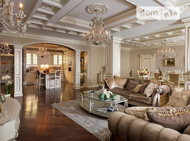 Как выглядит дом в центре Киева, где живет Зеленский: сколько стоит соседство с президентом