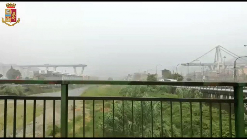 В Италии обрушился мост: погибли по меньшей мере 20 человек