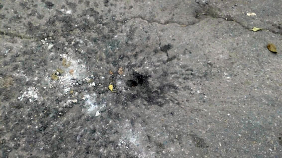 Бойовики обстріляли Красногорівку, частина міста залишилася без світла