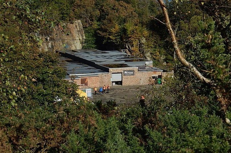 На випадок апокаліпсису: з'явилися фото секретного бункера королеви Єлизавети II