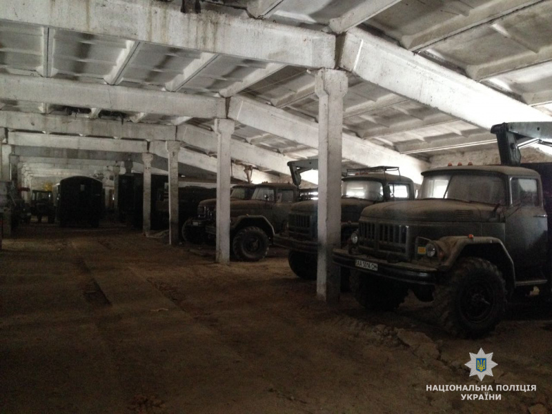 В Житомирской области обнаружили почти 200 объектов военной техники