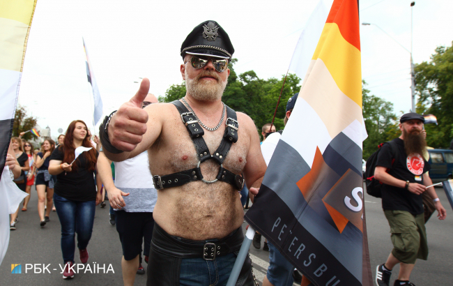 "Наша традиция – это свобода": как в Киеве прошел Марш равенства (фоторепортаж)