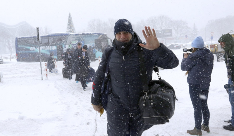 Снігопад завадив "Чорноморцю" вчасно відправитися на збір