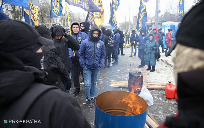 Выборы президента РФ: в Киеве перекрыли Воздухофлотский проспект