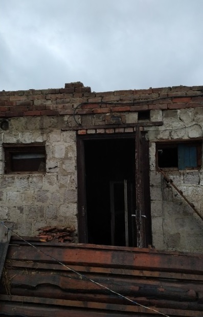 Под Львовом подожгли дом многодетной вдовы ветерана АТО: все детали и видео